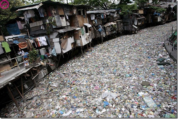 PollutedCreekManila