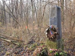 Napóleonkö sírhelyek